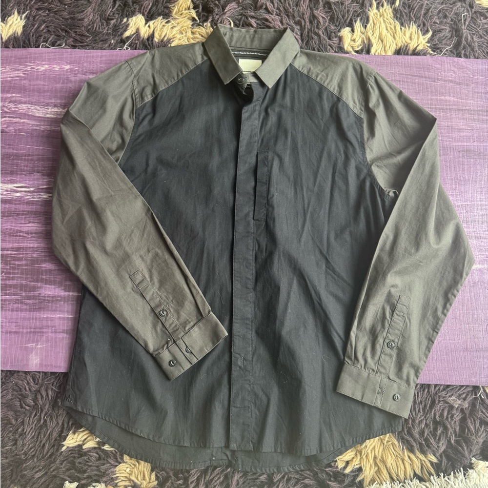 Marshall Artist Men's Black and Gray Button-Up Shirt